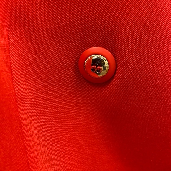 HUCKE MODE COLLECTION HMC FOR WOMEN FASHIONABLE RED BLAZER SIZE 4 to 6 - Picture 6 of 7